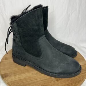 UGG Women's Naiyah Black Boot Lace Up Shearling Size 6 1019164